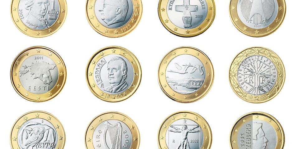 coins-400252_960_720.jpg Finance